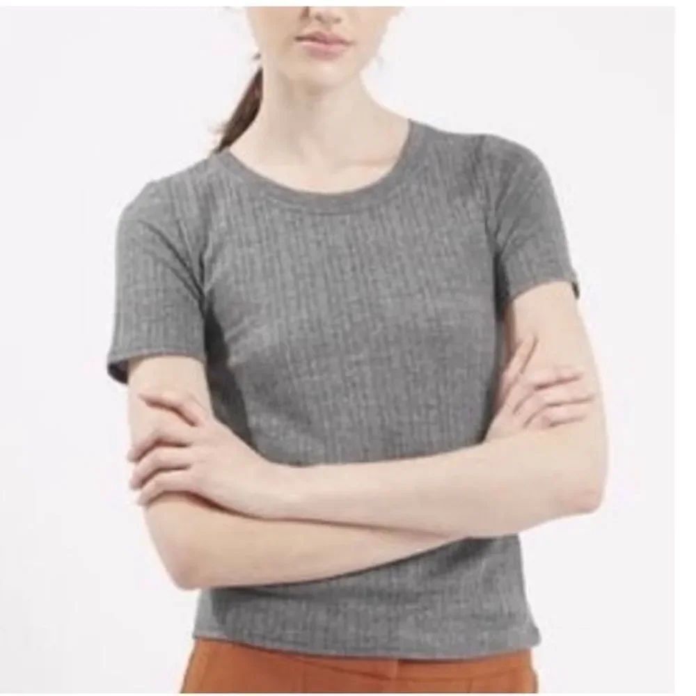 Topshop ribbed grey short sleeved top
